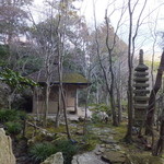 旅亭半水廬 - 洗心庵：敷地内の日本庭園を散策する際の東屋となります。