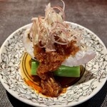 Ji-Cube - イサキの麻辣ソースがけ　イサキが分厚くて食べ応えあり。