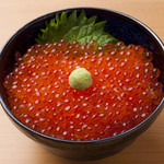 Salmon roe bowl (regular size)