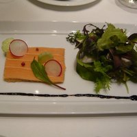 ブラッスリー ポール・ボキューズ 銀座 - スモークサーモンのムースリーヌ