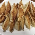今池呑助飯店 - オンリーワンの餃子
