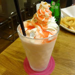 マグズカフェ - 3月限定＠ももといちごのみるくスムージー