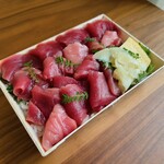 築地やまの - 海鮮ハーフ尽くし　本マグロ✖️本マグロ（二箱限定販売）