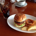 COCOCHI BURGERS - ココチバーガー　レギュラー