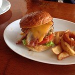 COCOCHI BURGERS - ベーコンチーズ　レギュラー