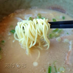 NEARO - 麺です。細めです。