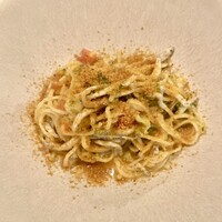 フィオリスカ - 氷魚とブロッコリー、からすみの手打ちパスタ