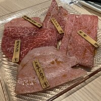 個室 炭火焼肉 本川越 尊 - 
