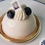 トシ・ヨロイヅカ 東京 - 