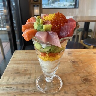 おさしみ天国・小田原海鮮ゴーゴー_1