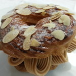 ヌガ - パリブレスト