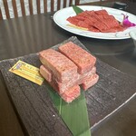 黒毛和牛焼肉 凱旋門 - 