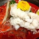 味処 とっくり - 鱧の湯引き