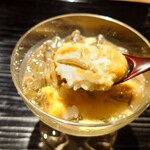 富小路 やま岸 - 雲丹と蓴菜の冷やし粥