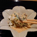 富小路 やま岸 - 干し椎茸、胡瓜、三度豆、白芋茎ほか