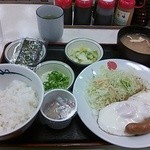 Matsuya - ソーセージエッグW定食