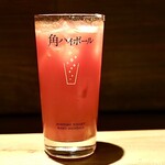 餃子とスパークリング バブルス - クセになるトマトサワー