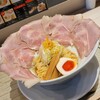 醤油らーめん ピース 豊中店