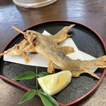 さぎり屋 - 稚鮎の唐揚げ、味が濃くなく美味しかった