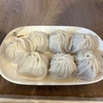 梁山泊小籠湯包 - 