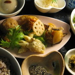 健康食工房 たかの - バランスの良い自然食：マクロビオテイック：穀物菜食：玄米菜食のセット　http://kirameki-takano.com/