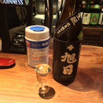 角打ち 酒屋の隣 - 「旭日　生酛純米生原酒」400円