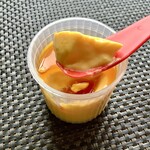 パンとお菓子 R - 料理写真:とろ〜りプリン 180円