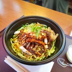 担担麺や 天秤 - 四川涼麺よだれ鶏5辛