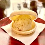 樋口 - デザート二つ目　無花果のラムアイス最中　パリパリの最中を齧り付くとラムが香立ちます♫