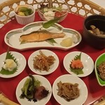 雪国の宿　高半 - 