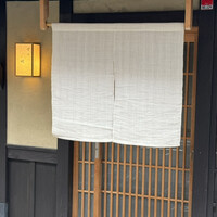 室町 唯 - 