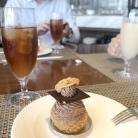 グリロジー バー＆グリル - 