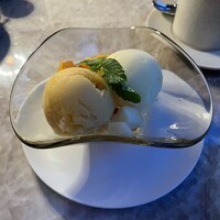 ジャヌ メルカート - 