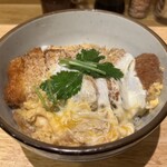 とんかつ 美濃屋 - かつ丼(ロースかつ)