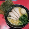 横浜ラーメン 新横家