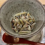 新屋敷 幸福論 - ・潤菜と黒蜜