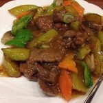 中国食府 双龍居 - 牛肉となすの炒め物（￥950）