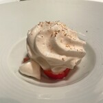 レストラン ヴァリエ - トンカ豆、いちご、餅米