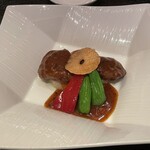 中国料理 四川 - 肉の胡椒ソース　少し辛い