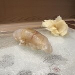 うを徳 - 明石の鱸のにぎり