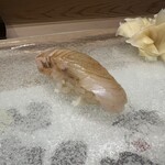 うを徳 - 利尻の平目のにぎり