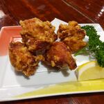 宗平 - 若鶏の唐揚げ 680円