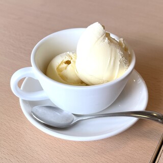 ブルーベージュカフェ_1