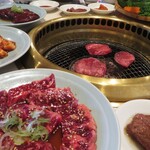 やきにく 燈火園 - 