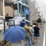 ヌードル＆スパイスカレー 今日の1番 - 本日，並びは14番目でしたが、つく10秒前に何と雨がパラパラ降って来ました！