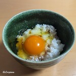 マルイチ - 醤油を適量落とし