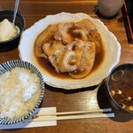 とんかつ 串揚げ 優膳 - にんにく焼き膳