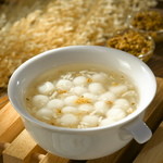 上海 小南国 - 上海特製白玉のデザート（温製）