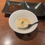 生粋 - 前菜てきなやつ。ちゅるちゅるした豆腐？