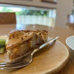 カフェトゥー 木造香舎 - 料理写真:アップルパイ